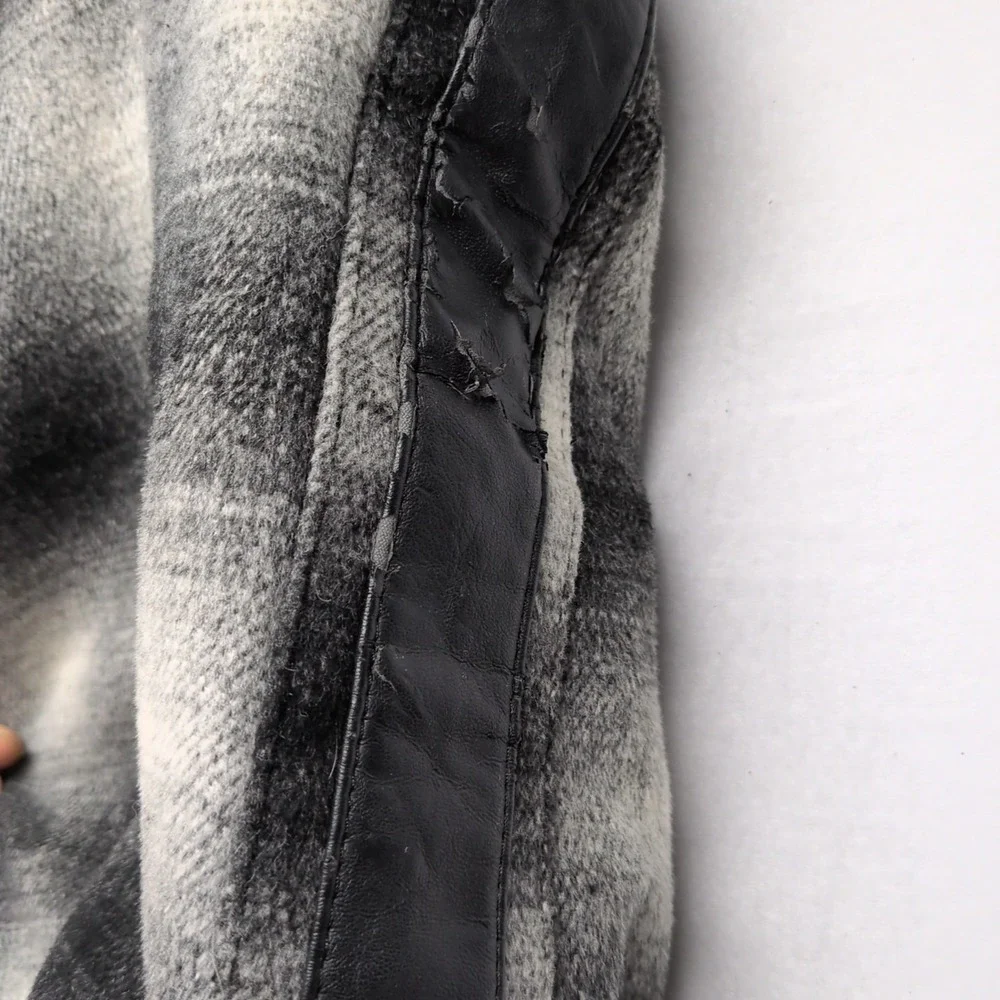 LULULEMON Gray Wool Blend Tote Yoga Gym Laptop Fast In Flight Bag